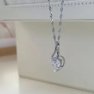 Сребърно колие Индивидуалност