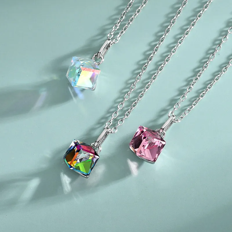 Синджир със Swarovski Великолепна Синджир със Swarovski Великолепна