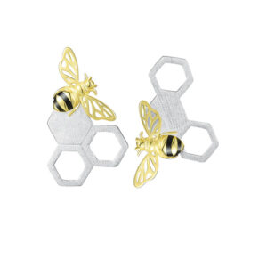 Обеци по ухото Меден живот