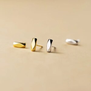 Обеци от сребро Абстрактна реалност