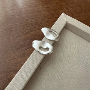 Обеци Дръзка форма